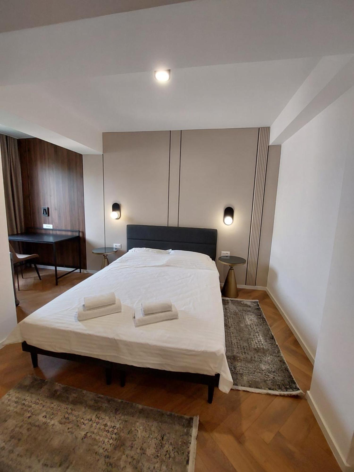 Executive Suites By Modern Living Skopje Exterior photo