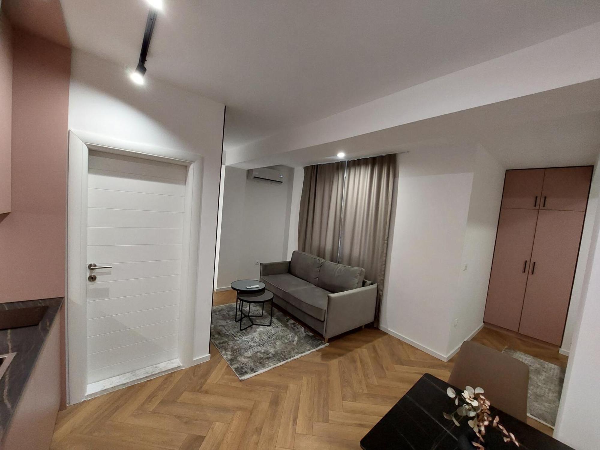 Executive Suites By Modern Living Skopje Exterior photo